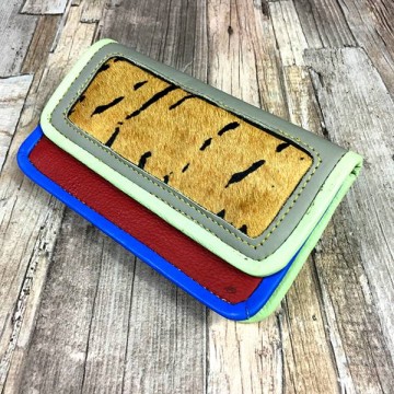 Leren Portemonnee in diverse kleuren met Tijger print met kobalt