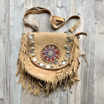 Banjara bag   beige suede met franje styletrashnl   17 12 030