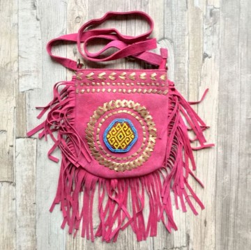 Banjara bag small   pink suede met franje styletrashnl   17 12 049