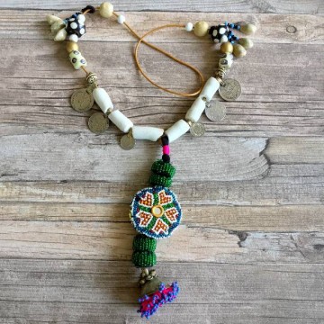 Boho banjara ketting lang met kralen en munten   styletrash nl 1607 010a