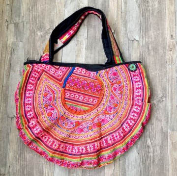 Boho hmong fringed bag big  styletrashnl   4140 19b