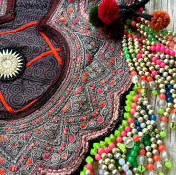 Boho hmong fringed beaded bag small  styletrashnl   4175 15a