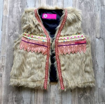 Boho Gilet Bodywarmer van kunstbont met franje en glitterband - 016 @ StyleTrash.nl