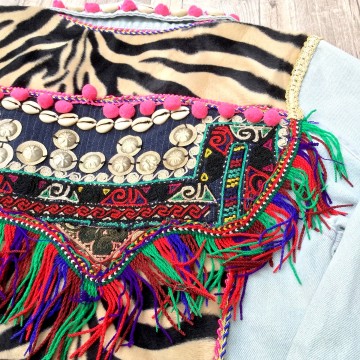 Boho jeans jacket   frida kahlo by dazzling gypsy queen  styletrashnl   jj 1805 005b