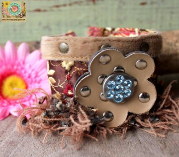 Armband stof & bloem met studds en franje  @ StyleTrash.nl