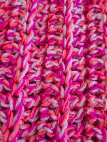 Handgemaakte beanie   roze oranje detail   dazzling gypsy queen   wwwstyletrashnl