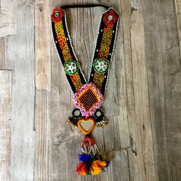 Handmade kuchi banjara ketting at www dazzlinggypsyqueen com 1605 04a