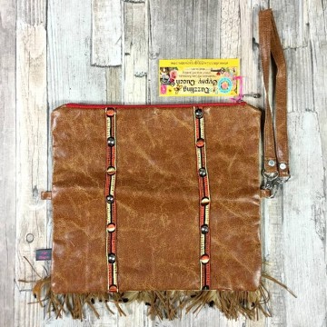 Hot bags indian feathers by dazzling gypsy queen at www styletrash nl 2