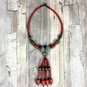 Red and brown african necklace handmade by dazzling gypsy queen at www styletrash nl tapiwa