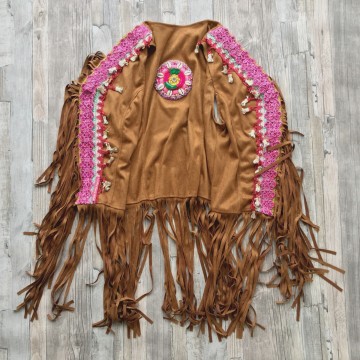 Suedine gilet met franje en gekleurd band en pompoms styletrashnl   006a