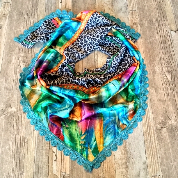 Gypsy Boho Sjaal Omslagdoek handmade CARLY @ styletrash.nl